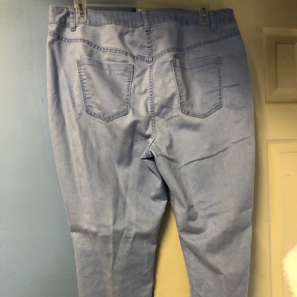 Gloria Vanderbilt Jeans Size 20 straight leg